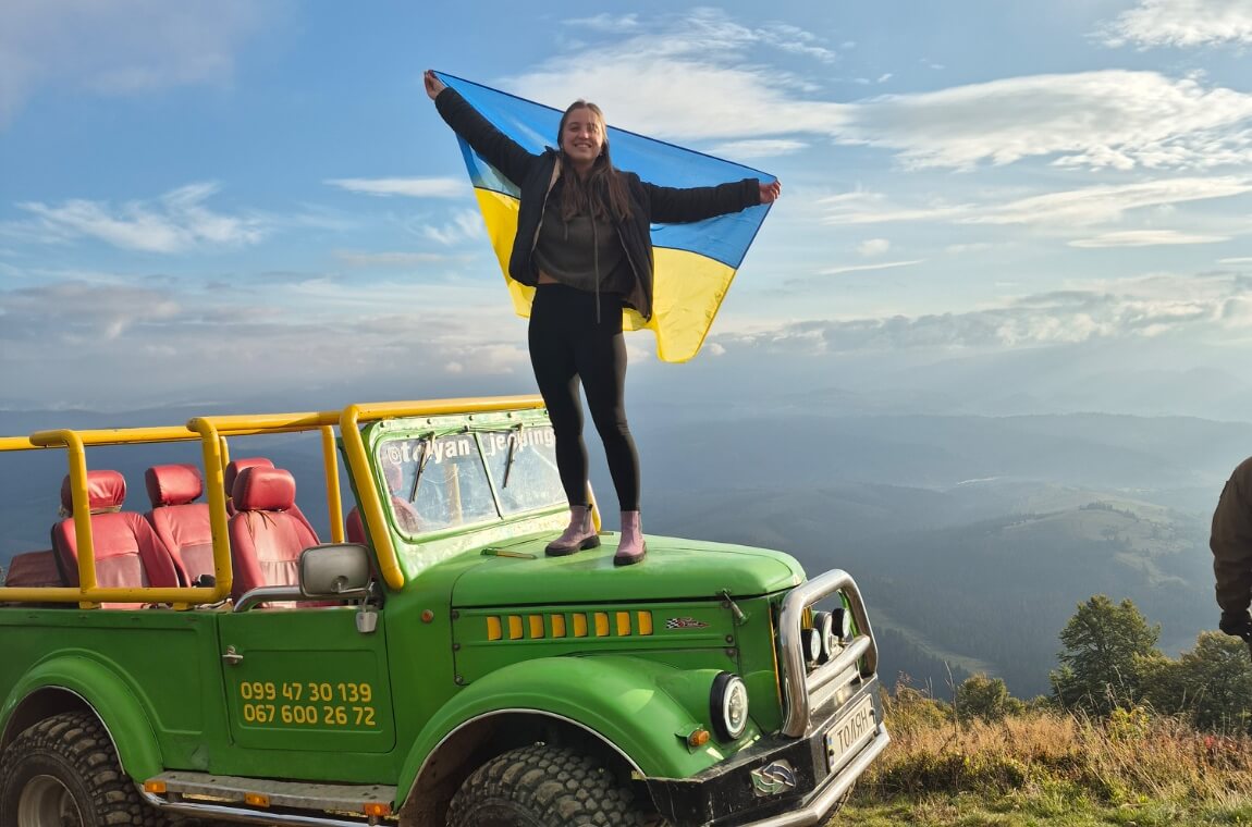 Картинка джипы на гору гемба 